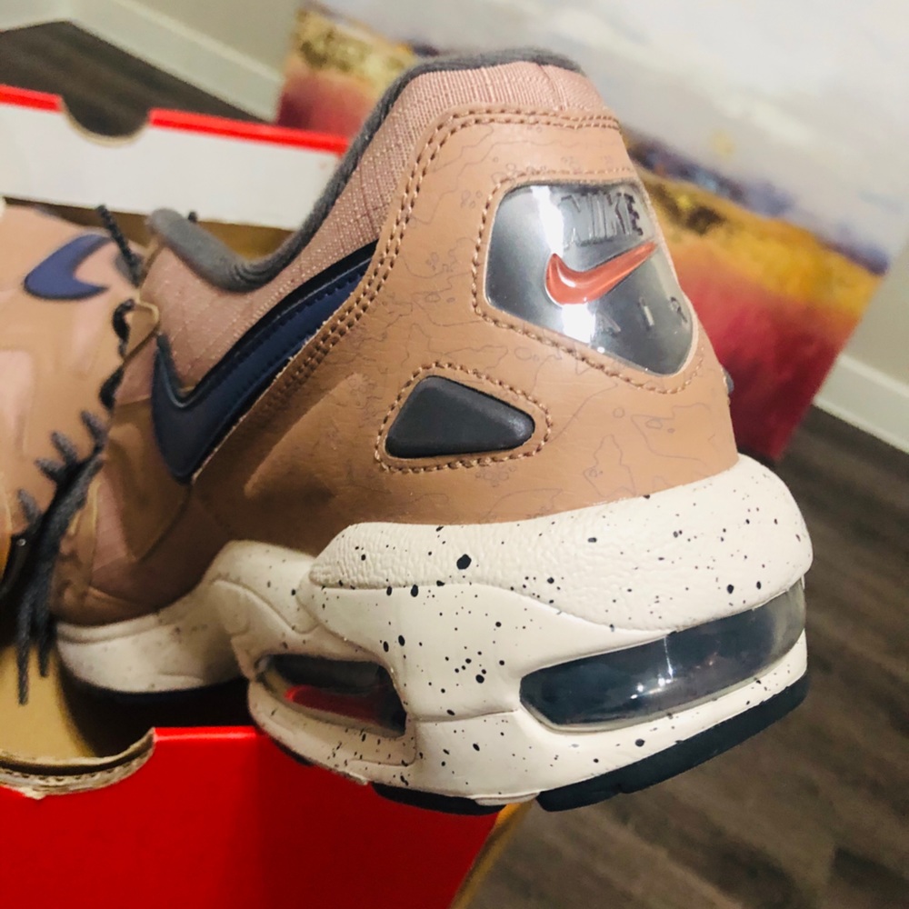 AIR MAX2 LIGHT LX